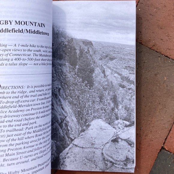 1982 Country Walks in Connecticut Hiking Guide Nature Conservancy New England - Picture 9 of 11